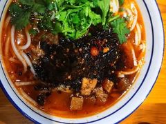 -花溪王记牛肉粉(四季花溪商场店)