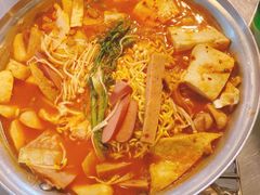 部队火锅-富乐满韩国正宗炸鸡韩国料理(虹泉路店)