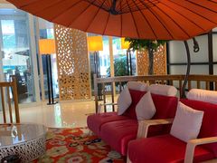 -喜鹊愉家酒店(郑州曼哈顿博览中心地铁站店)