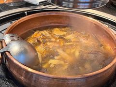 -阿山卓·野生菌火锅·纳西火塘烤肉