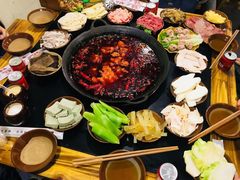 -利姐牧牛匠老火锅(兰花店)