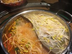 酸汤鱼火锅-阿婉贵州苗家酸汤鱼(梅林店)