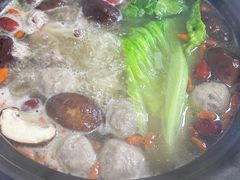 -花苑美食横琴生蚝火锅(拱北粤华路店)