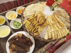 -天宜隆蘑菇宴火锅(石景山旗舰店)