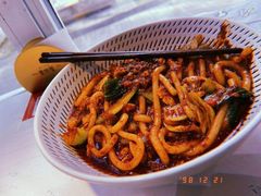 -壹粉屋新疆炒米粉(建外SOHO东区店)