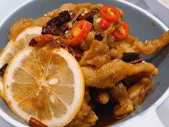 酸辣柠檬鸡爪-南山鲜虾面·活鲜小馆·海味大连菜(南山总店)