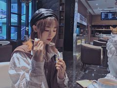-乔治莫兰迪酒店(济南解放路山东大学店)