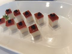 -品悦酒店(三林古镇店)