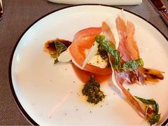 -YUE·6·西式融合餐厅(外滩六号店)