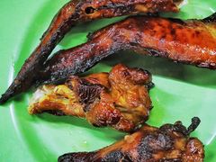 炭烤鸡翅-黄亚华小食店(Jalan Alor)