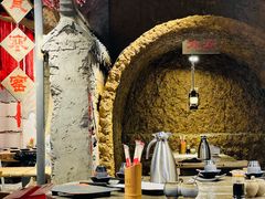 -破瓦寒窑·地摊烤羊排