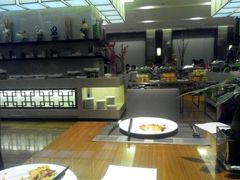 -大雁塔假日酒店·绿茵阁西餐厅