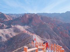 -冰沟丹霞旅游景区