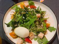 牛油果鹌鹑蛋季节蔬菜沙拉-YUE·6·西式融合餐厅(外滩六号店)