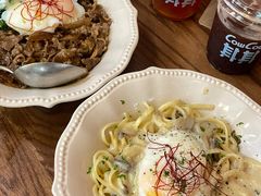 -CowCow其其·牛杂咖啡公司(六运店)