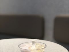 -喜茶(北京华贸购物中心店)