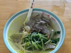 -小姜锅贴(凤凰街店)