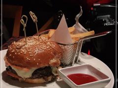 -WOLFGANG PUCK KITCHEN & BAR(迪士尼小镇店)