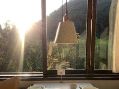 靠窗位-素描餐厅(灵隐天竺店)