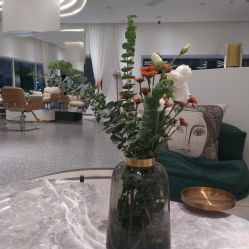 -Moyue HAIR SALON