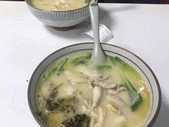 -明呈黄鱼面馆(斜土路店)