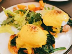 班尼迪克蛋牛油果素餐-玲婧胡同·生日蛋糕·餐厅(嘉里城店)