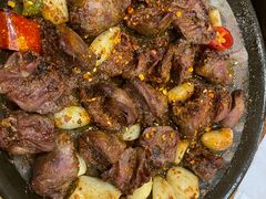 -老东镇啤酒屋海鲜加工·蒸汽海鲜·海鲜烧烤(台东店)