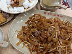 干炒牛肉河粉-百家鸡味馆(清泰店)