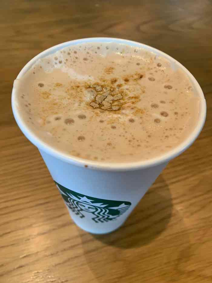 (天津陆家嘴购物中心店)-"星巴克的新品偶尔才会喝一次 鲜有那种拍照