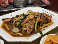 -岛中岛·海鲜大排档·万宁老字号(东澳店)