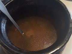 -八府香鸭·啫啫煲(华山路店)