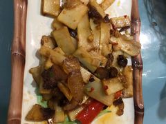 -东江湖游水三文鱼美食城