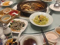 -天宜隆蘑菇宴火锅(石景山旗舰店)
