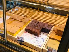 -昆明冠生园·蛋糕·面包(南强街店)