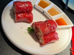 -蝴蝶里·粤菜·点心(滨江龙湖店)
