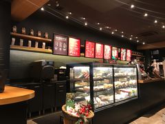 -星巴克(杭州湖滨银泰E区店)