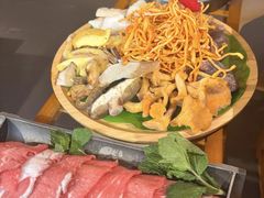 -老渔家·白族·石板烧·野生菌火锅(古城中心店)