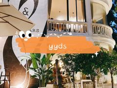 -Mark&Mars Restaurant