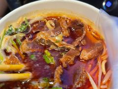 -薛记襄阳香辣牛肉面(平安路店)