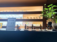 -泰·菩提树下[泰式按摩x精油SPAx肩颈头疗](新景店)