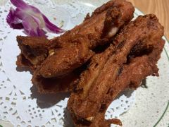 手抓蒜香骨-溪林小馆(浦江城市生活广场店)