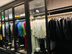 -鼎极摄影(世纪金源店)