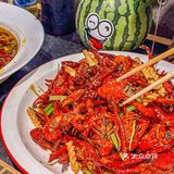 我相信！！没有人能拒绝这么诱人的小龙虾！