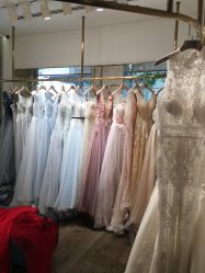 -LA GRACE高端婚纱礼服定制馆