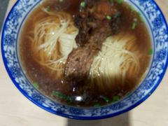-朱鸿兴面馆(镇湖店)