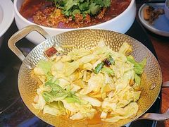 -川流不息·地道川菜·小龙虾(新松江路店)