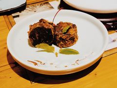 酥鱼-局气 烤鸭·北京菜(光华路店)
