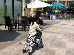 -蒙特利亲子乐园