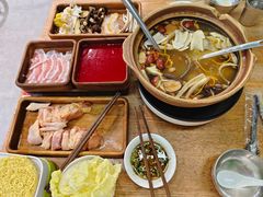 -菌小白火锅(时尚天河店)