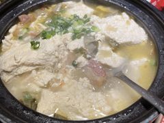 -魏铭鱼头捞饭(晋阳路店)